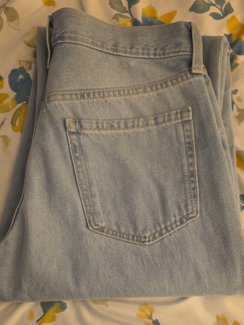 Old Navy Light Blue Straight Leg Women's Jeans Baggy Fit